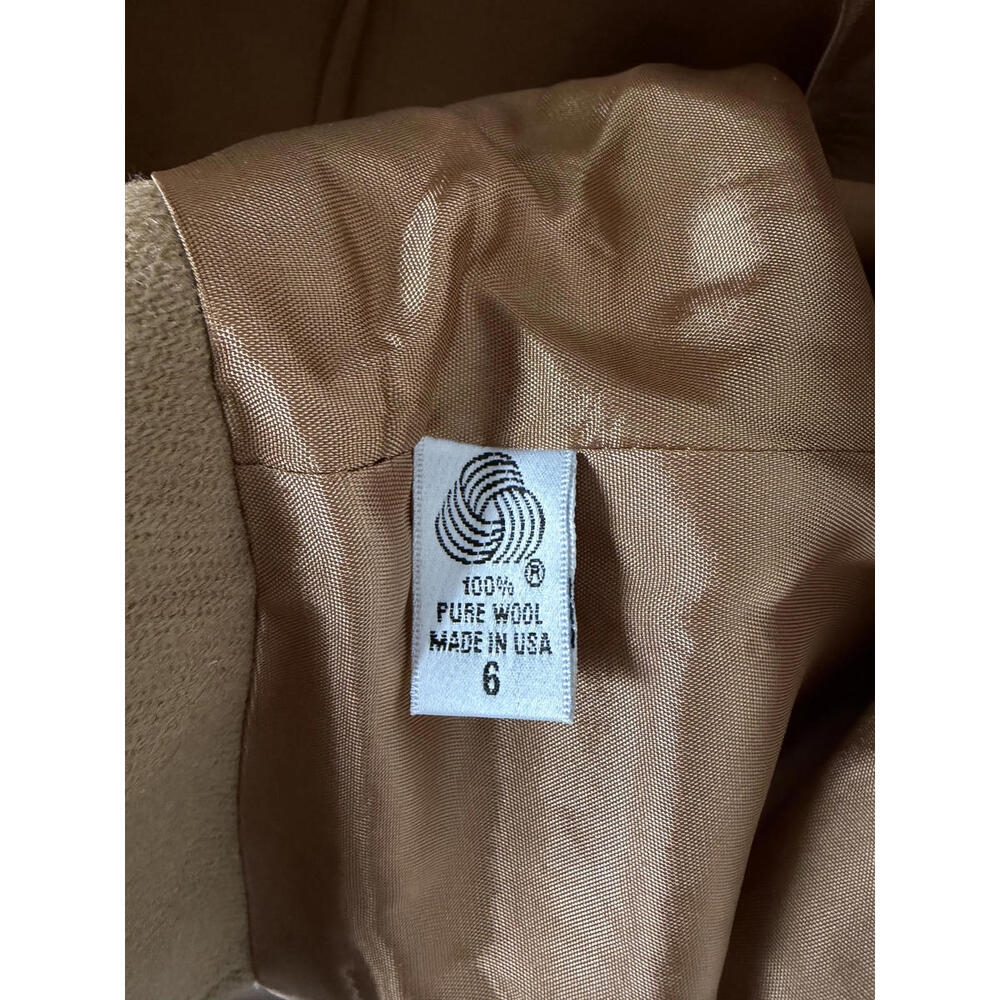 VTG 90s 100% Wool Orvis Cropped Blazer Camel Size 6 Woolmark - Picture 3 of 6